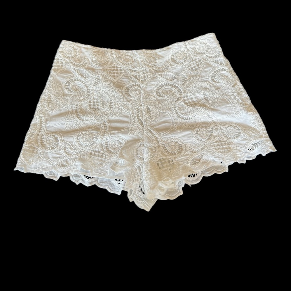 Eyelet Embroidery White Shorts - NWT